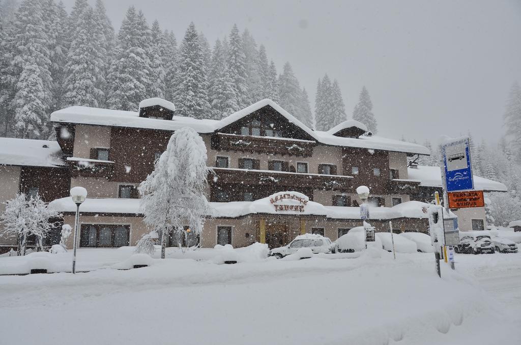 Residence Taufer San Martino Di Castrozza Exterior photo